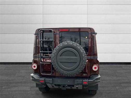 2025 INEOS Grenadier Fieldmaster