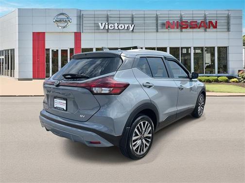 2024 Nissan Kicks SV