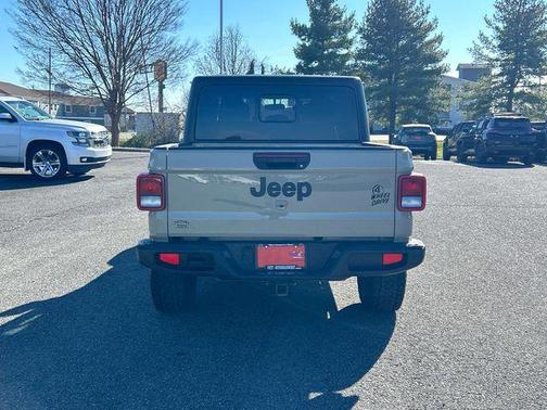2022 Jeep Gladiator Willys 4x4