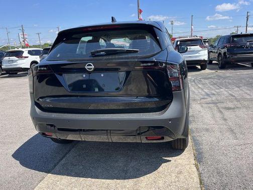 Super Black 2026 Nissan Kicks S