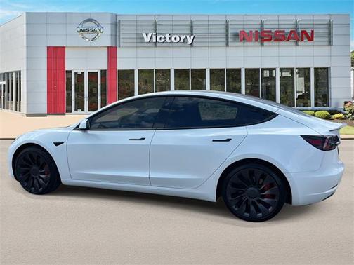 2023 Tesla Model 3 Performance