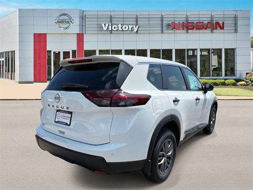 2025 Nissan Rogue S