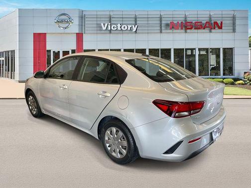 Silky Silver 2022 Kia Rio S