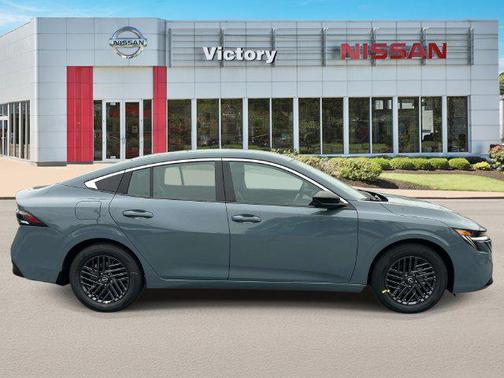 Gray 2027 Nissan Sentra SV