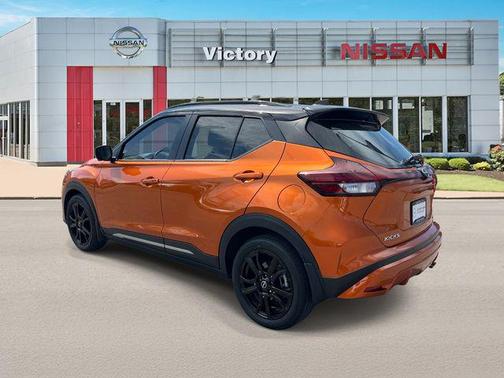 Orange Metallic 2023 Nissan Kicks SR