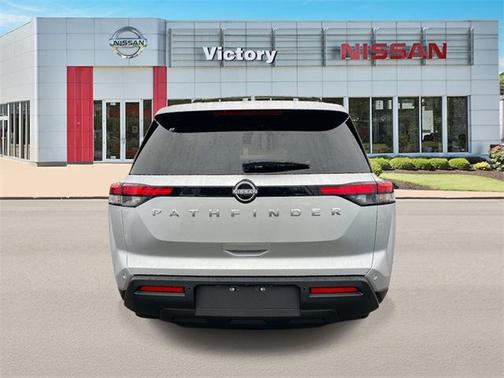 2025 Nissan Pathfinder SV FWD