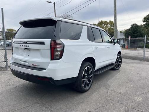 2023 Chevrolet Tahoe 4WD RST
