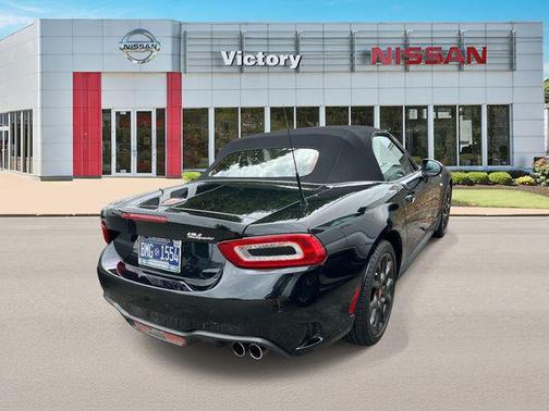 Nero Noctis Black 2017 FIAT 124 Spider Base