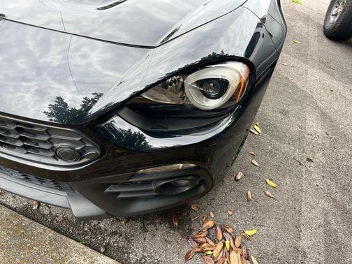 Nero Noctis Black 2017 FIAT 124 Spider Base