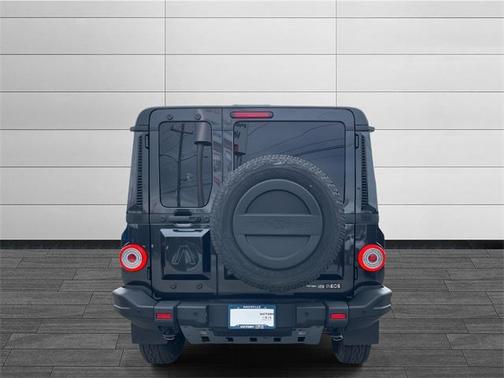 2024 INEOS Grenadier AWD