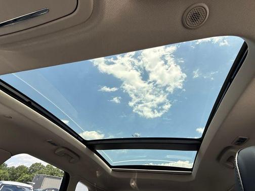 infinite black metallic clearcoat 2026 Lincoln Corsair Reserve
