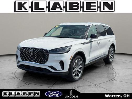 Pristine White Metallic Tri-Coat 2026 Lincoln Aviator Premiere