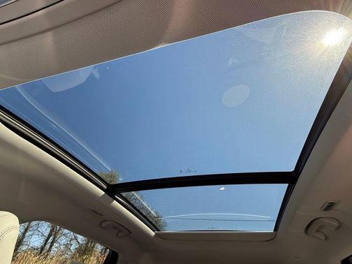 Whisper Blue Metallic Clearcoat 2026 Lincoln Nautilus Premiere