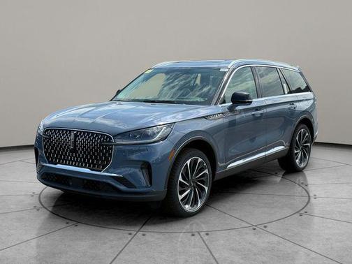 Whisper Blue Metallic Clearcoat 2026 Lincoln Aviator Reserve AWD