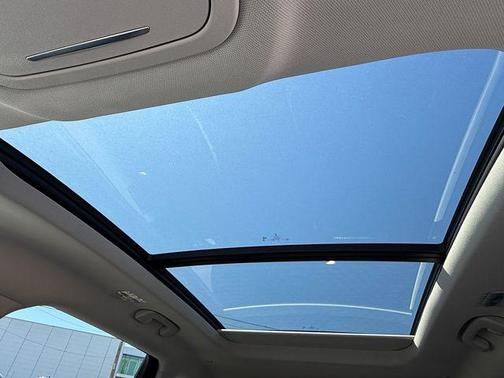 Red Carpet Metallic Tinted Clearcoat 2026 Lincoln Nautilus Reserve