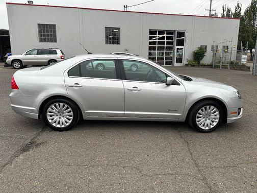 2011 Ford Fusion Hybrid Base