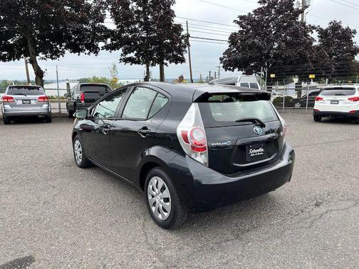 2014 Toyota Prius c Two