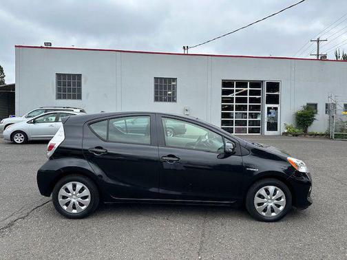 2014 Toyota Prius c Two