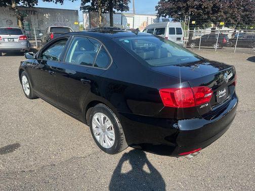 2014 Volkswagen Jetta Auto SE