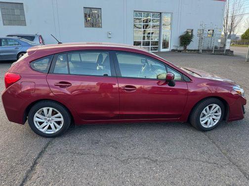 2015 Subaru Impreza 2.0i Premium