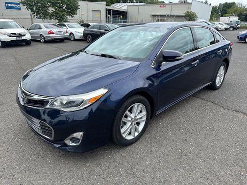 2013 Toyota Avalon XLE Premium