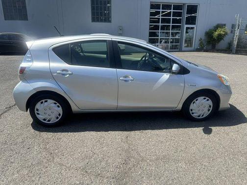 Classic Silver Metallic 2013 Toyota Prius c Two