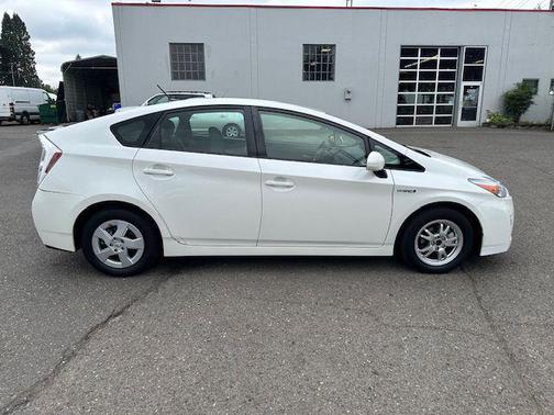 2011 Toyota Prius One