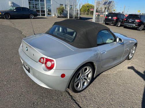 2005 BMW Z4 3.0i Roadster