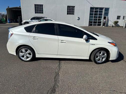 2014 Toyota Prius Two