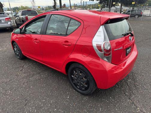 2013 Toyota Prius c Two
