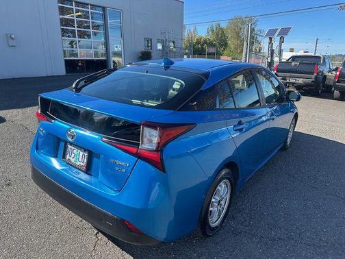 2019 Toyota Prius XLE