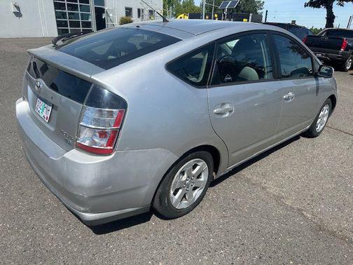 2005 Toyota Prius Base