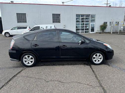 2005 Toyota Prius Base