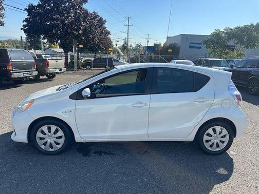 2014 Toyota Prius c Two