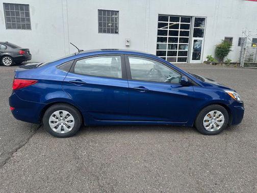 2015 Hyundai Accent GLS