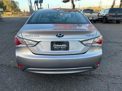 2013 Hyundai SONATA Hybrid Base