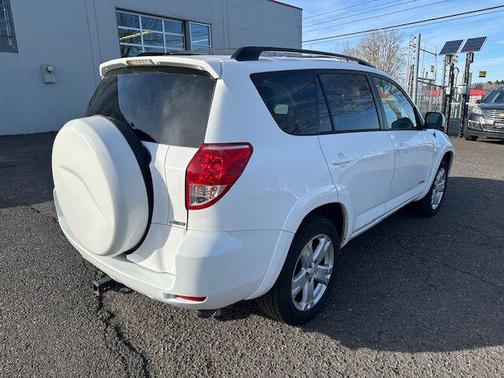 2006 Toyota RAV4 Sport