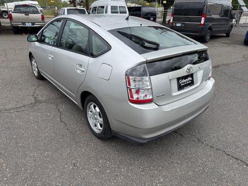 Millennium Silver 2004 Toyota Prius Base