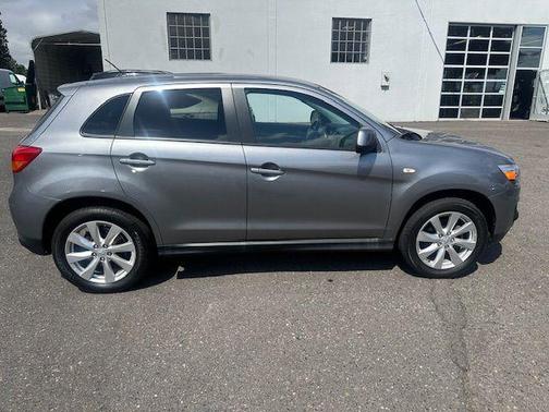 2014 Mitsubishi Outlander Sport ES