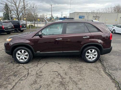 2012 Kia Sorento LX
