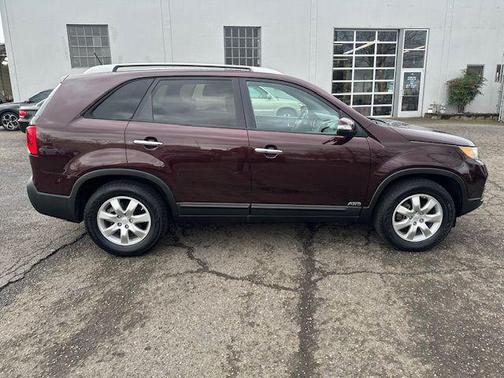 2012 Kia Sorento LX