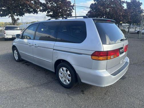 Starlight Silver Metallic 2002 Honda Odyssey EX