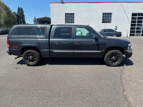 2004 GMC Sierra 1500 SLT Crew Cab
