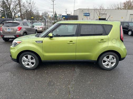 2017 Kia Soul Base