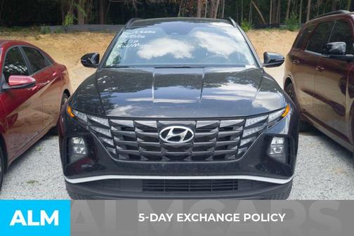 Black Pearl 2024 Hyundai TUCSON SEL