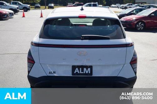 Atlas 2026 Hyundai KONA SE