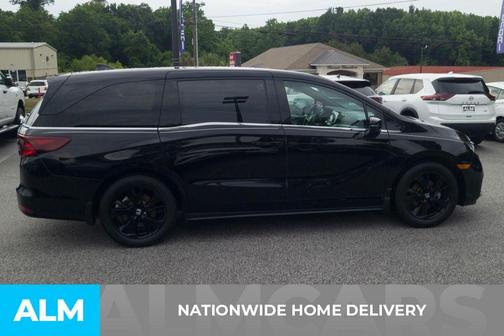 Crystal Black Pearl 2023 Honda Odyssey Sport