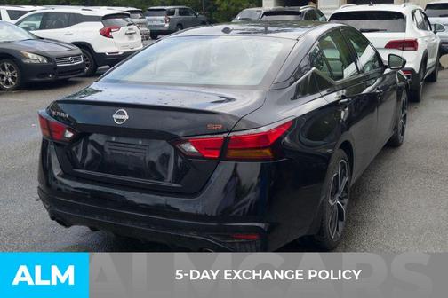 2025 Nissan Altima SR