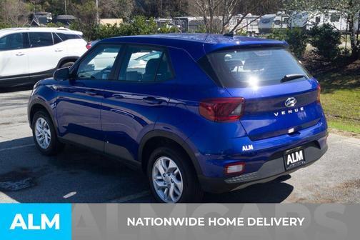 2025 Hyundai VENUE SE