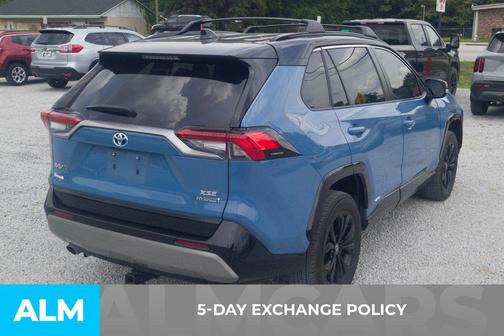 Midnight Black Metallic 2022 Toyota RAV4 Hybrid XSE